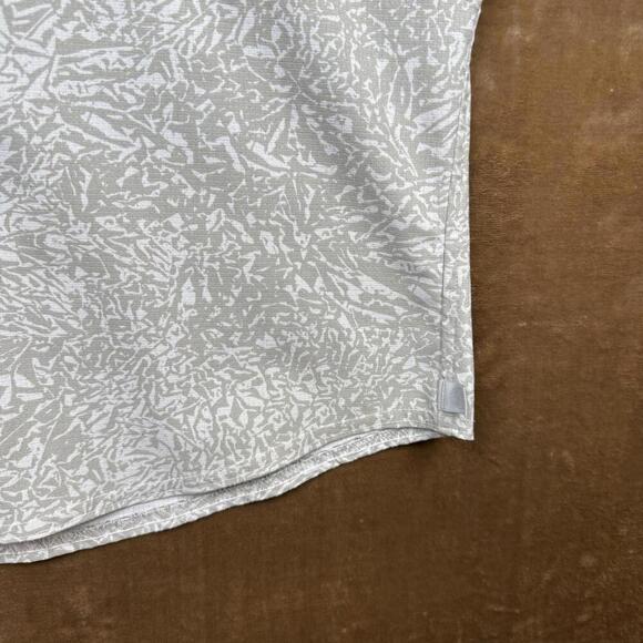 Lululemon Airing Easy Camp Collar Shirt Size S/M Short Sleeve Leopard White Crop - Picture 2 of 8